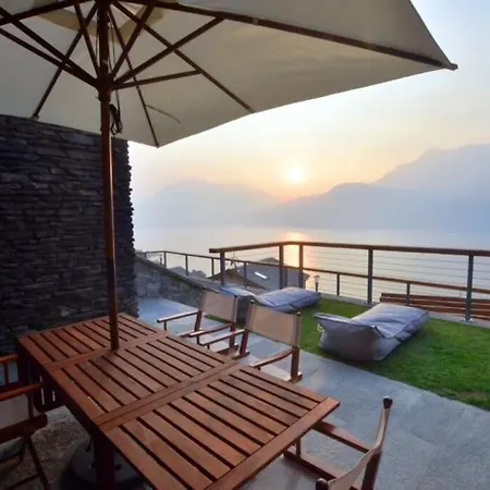 Di Como- Amazing View- Ferienhaus Bellano